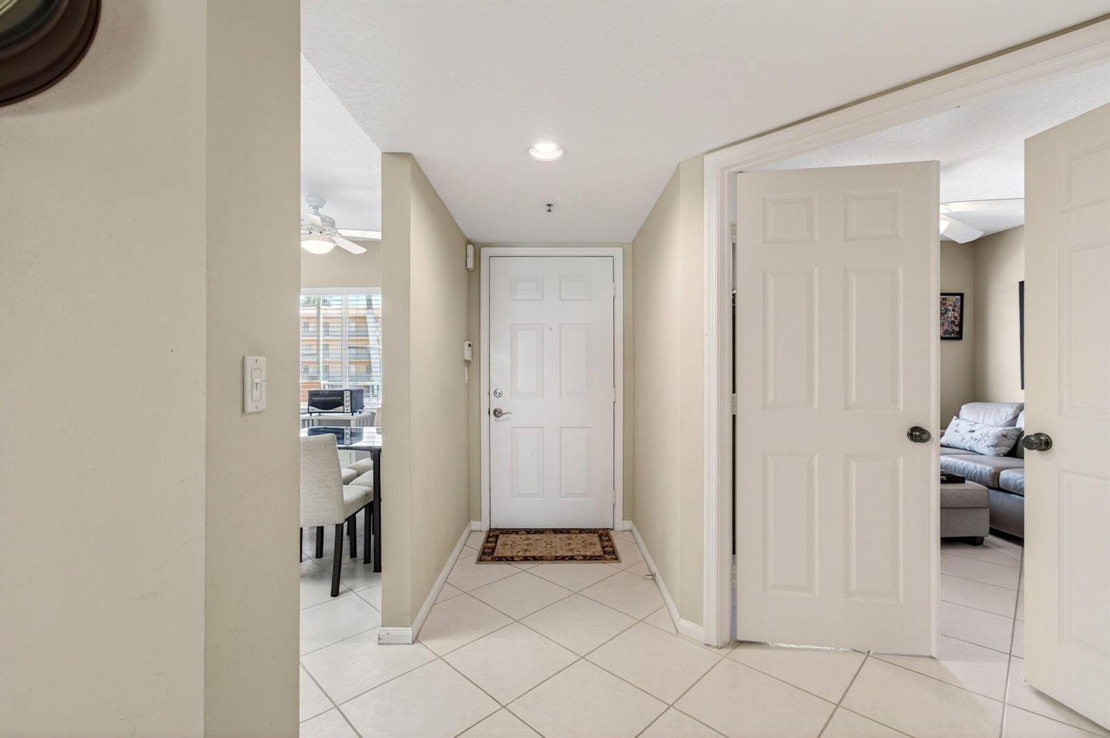 12511 Imperial Isle Drive # 201, Boynton Beach FL 33437 photo 3