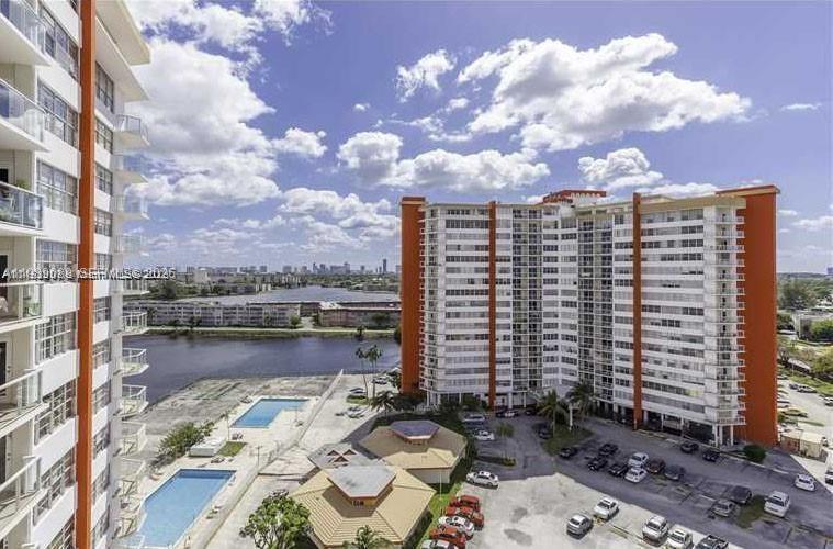 1351 NE Miami Gardens Dr # 1723E, Miami FL 33179