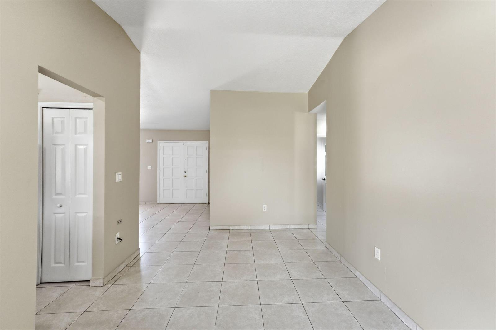 14490 SW 174th Terrace, Miami FL 33177 photo 4