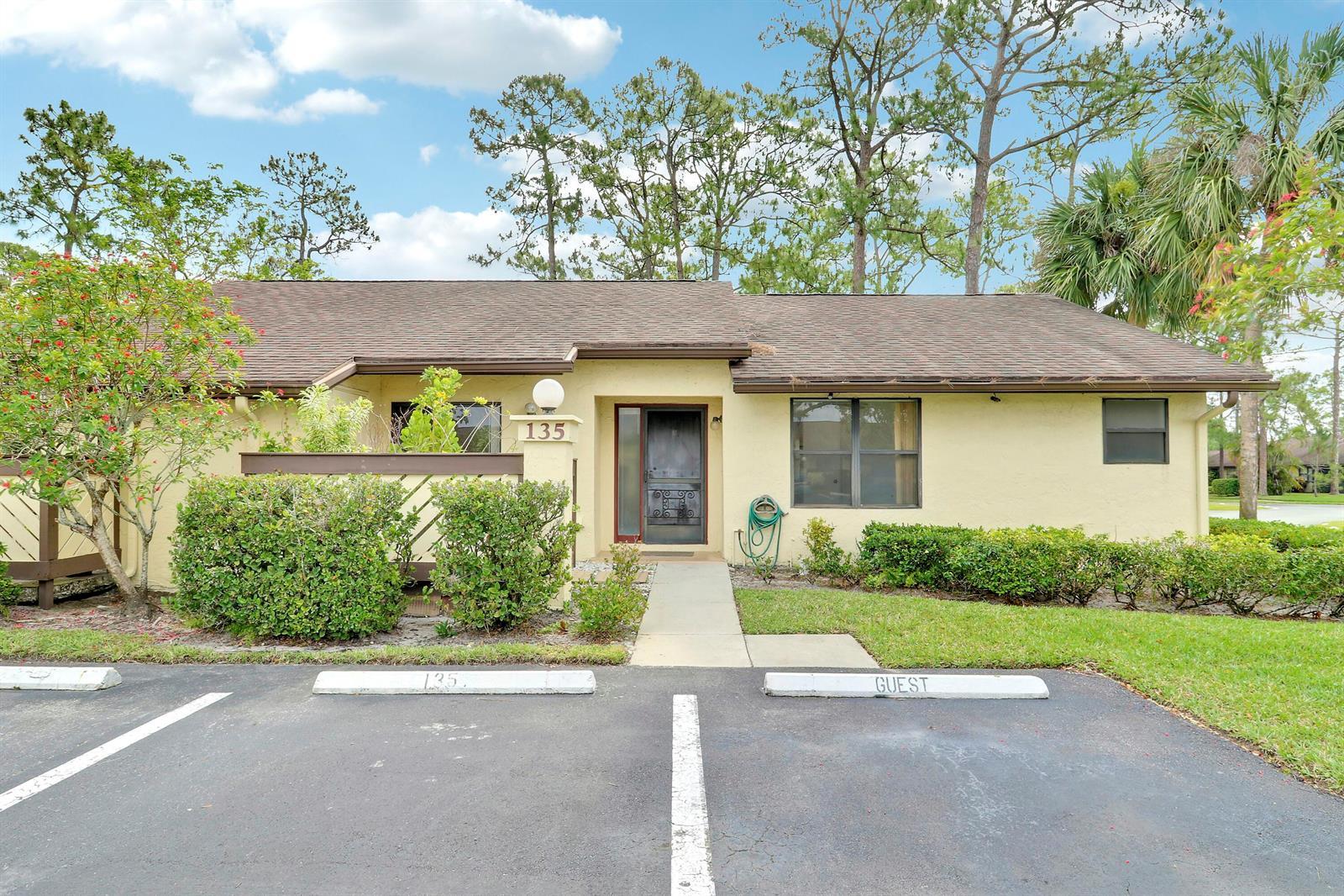 135 Manchineel Court, Royal Palm Beach FL 33411 photo 2