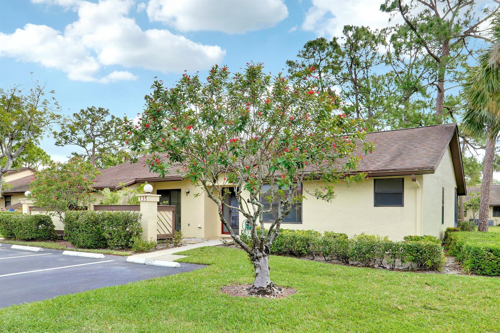 135 Manchineel Court, Royal Palm Beach FL 33411 photo 3
