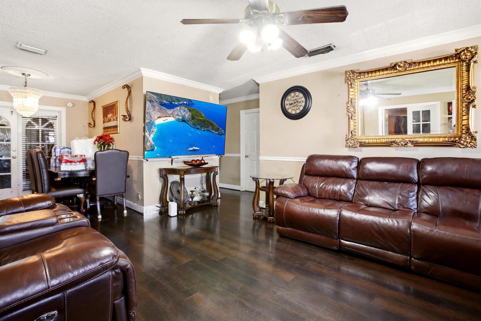22330 SW 112th Avenue, Miami FL 33170 photo 4