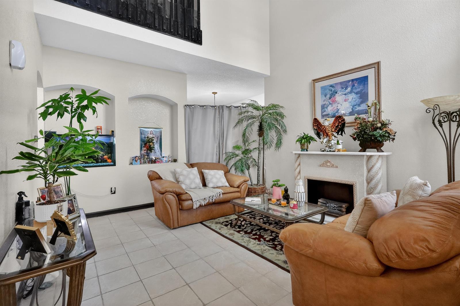 16266 SW 103rd Terrace, Miami FL 33196 photo 2