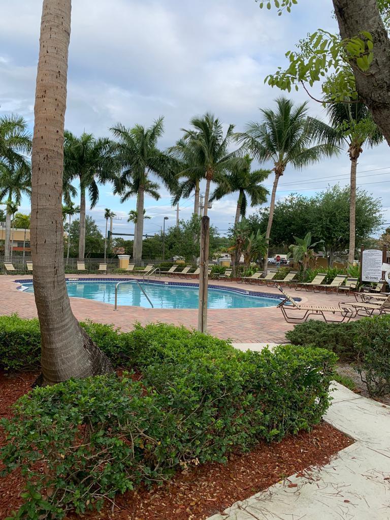 3549 Forest Hill Boulevard # 25, Palm Springs FL 33406 photo 4