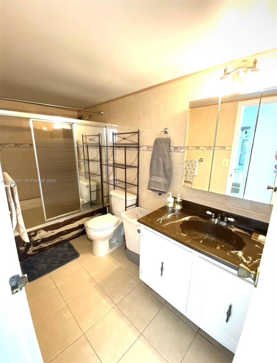 800 Parkview Dr # 222, Hallandale Beach FL 33009 photo 5
