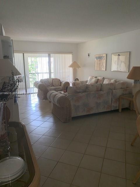 303 Racquet Club Rd # 206, Weston FL 33326 photo 2