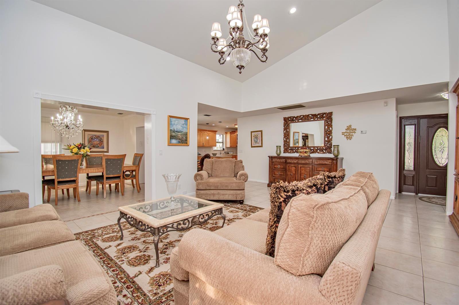 7838 Cypress Crescent, Boca Raton FL 33433 photo 5