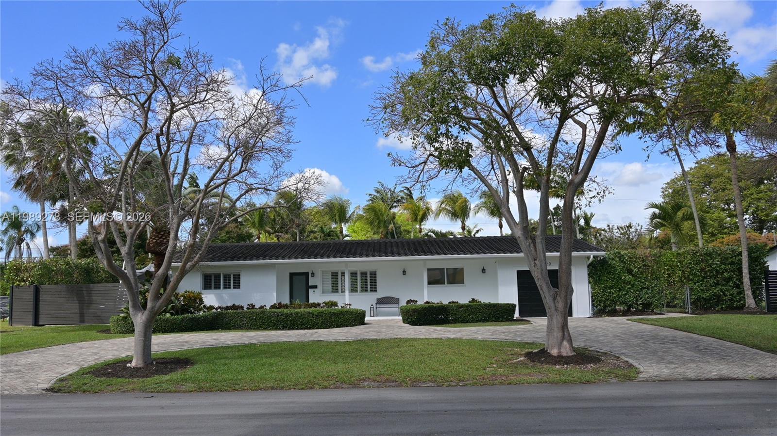 15720 SW 87th Ct, Palmetto Bay FL 33157