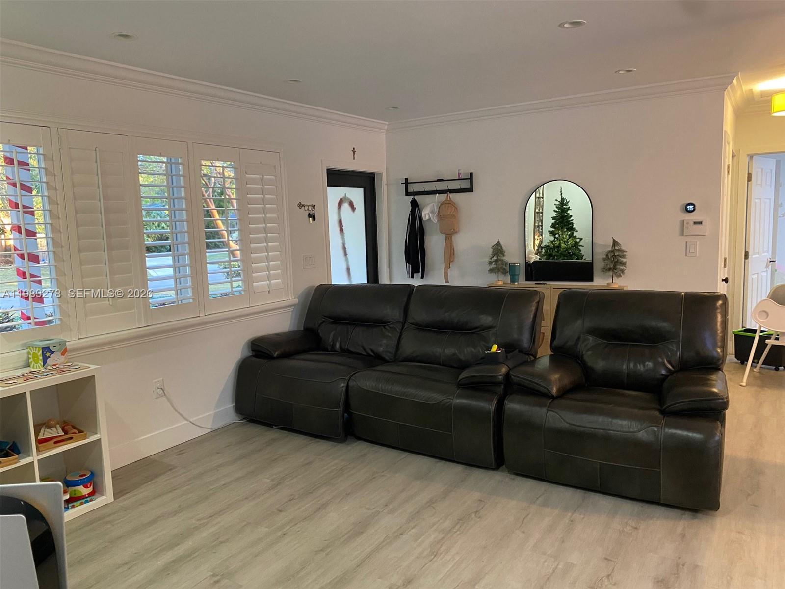 15720 SW 87th Ct, Palmetto Bay FL 33157 photo 5