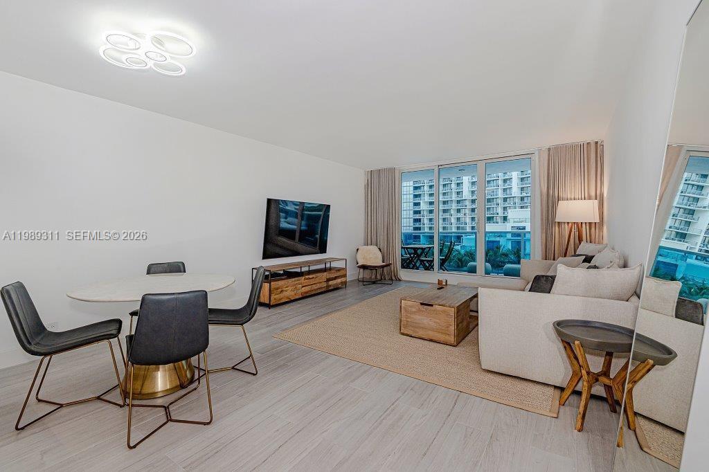 Miami Beach, FL 33139 photo 2