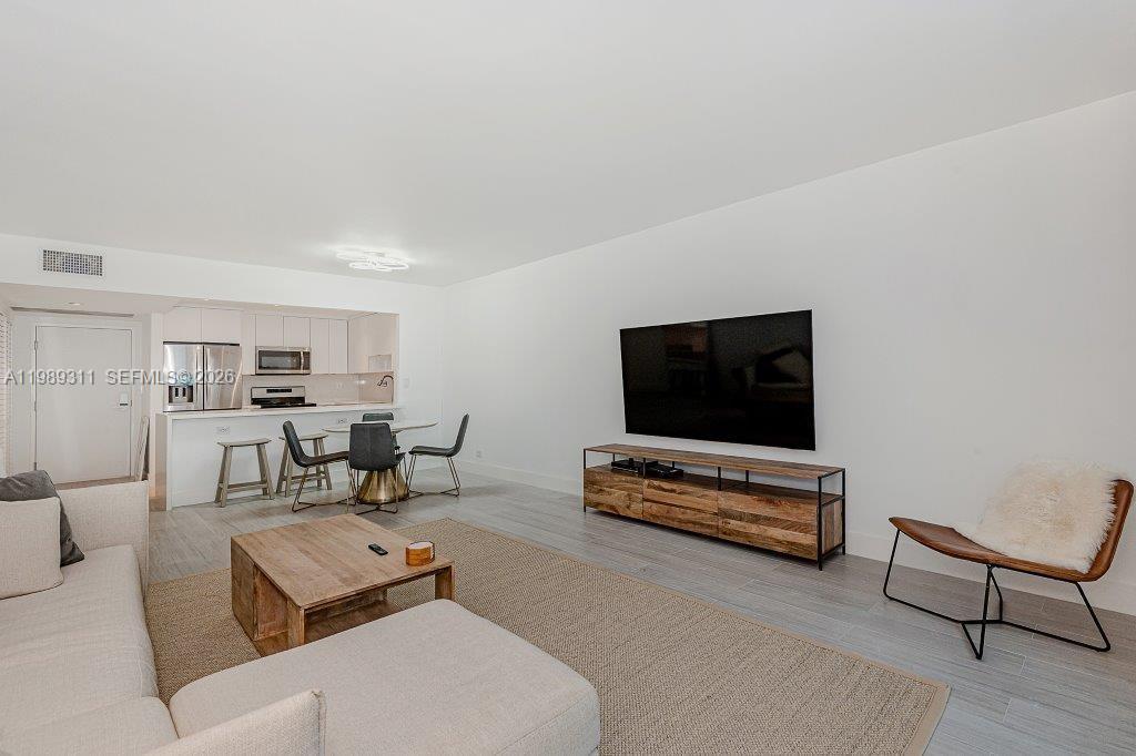 Miami Beach, FL 33139 photo 5