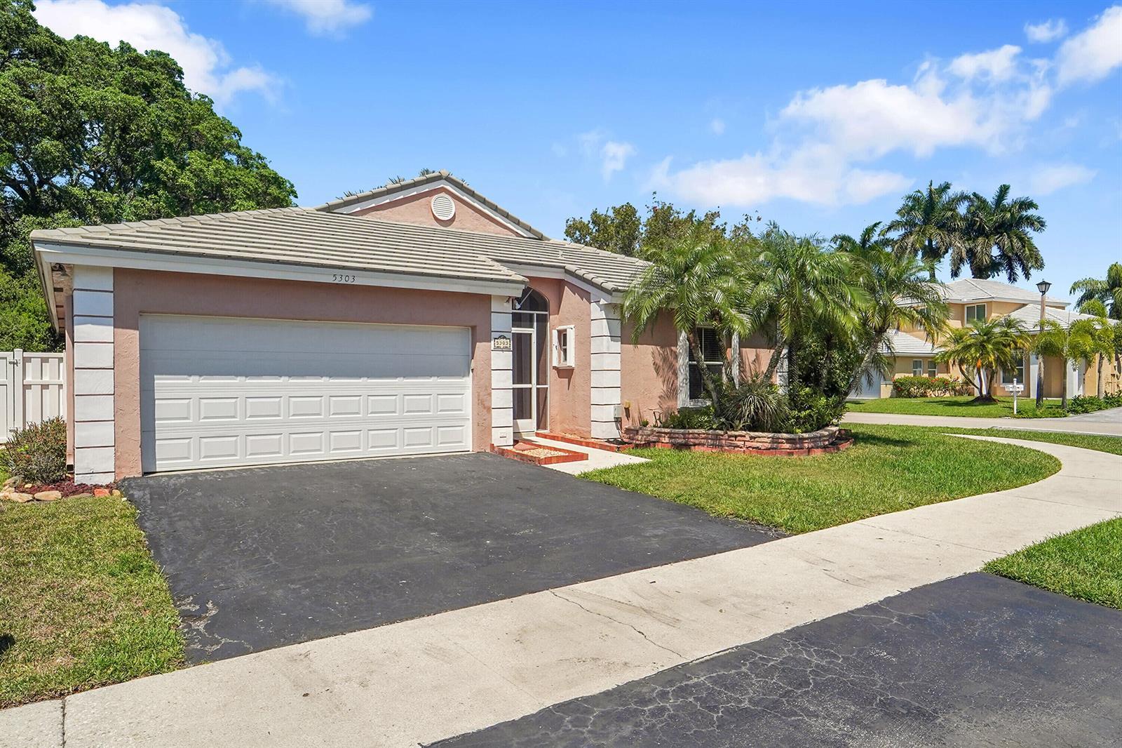 5303 NW 53rd Street, Coconut Creek FL 33073 photo 4