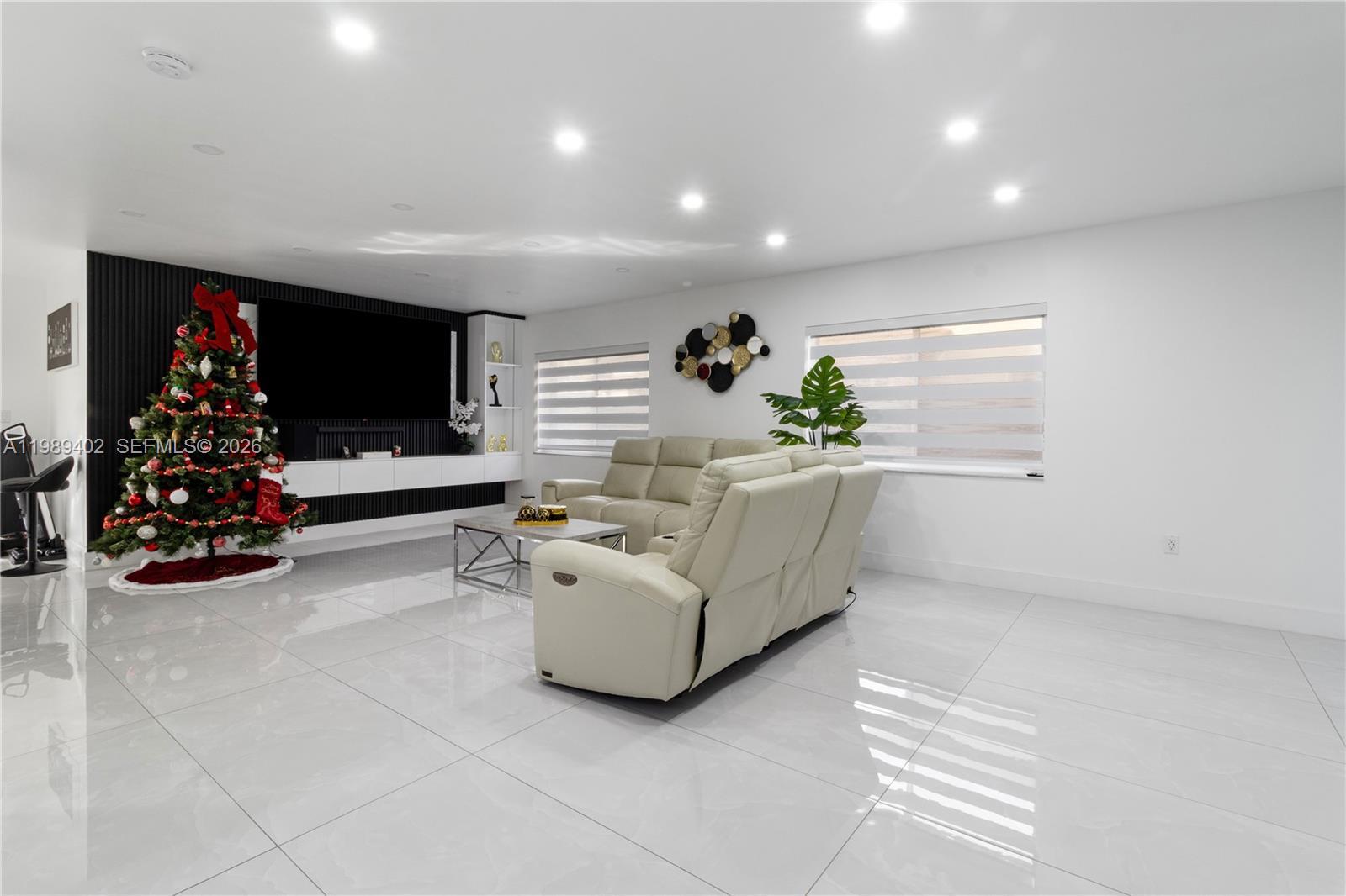 14052 SW 167th Ter, Miami FL 33177 photo 5