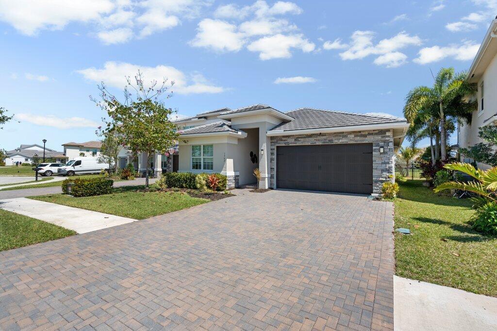1362 Harvester Crossing, Loxahatchee FL 33470 photo 3
