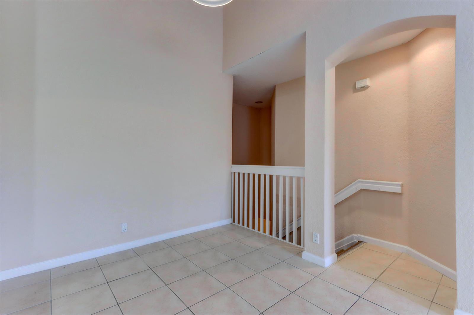 3061 Laurel Ridge Circle, Riviera Beach FL 33404 photo 5