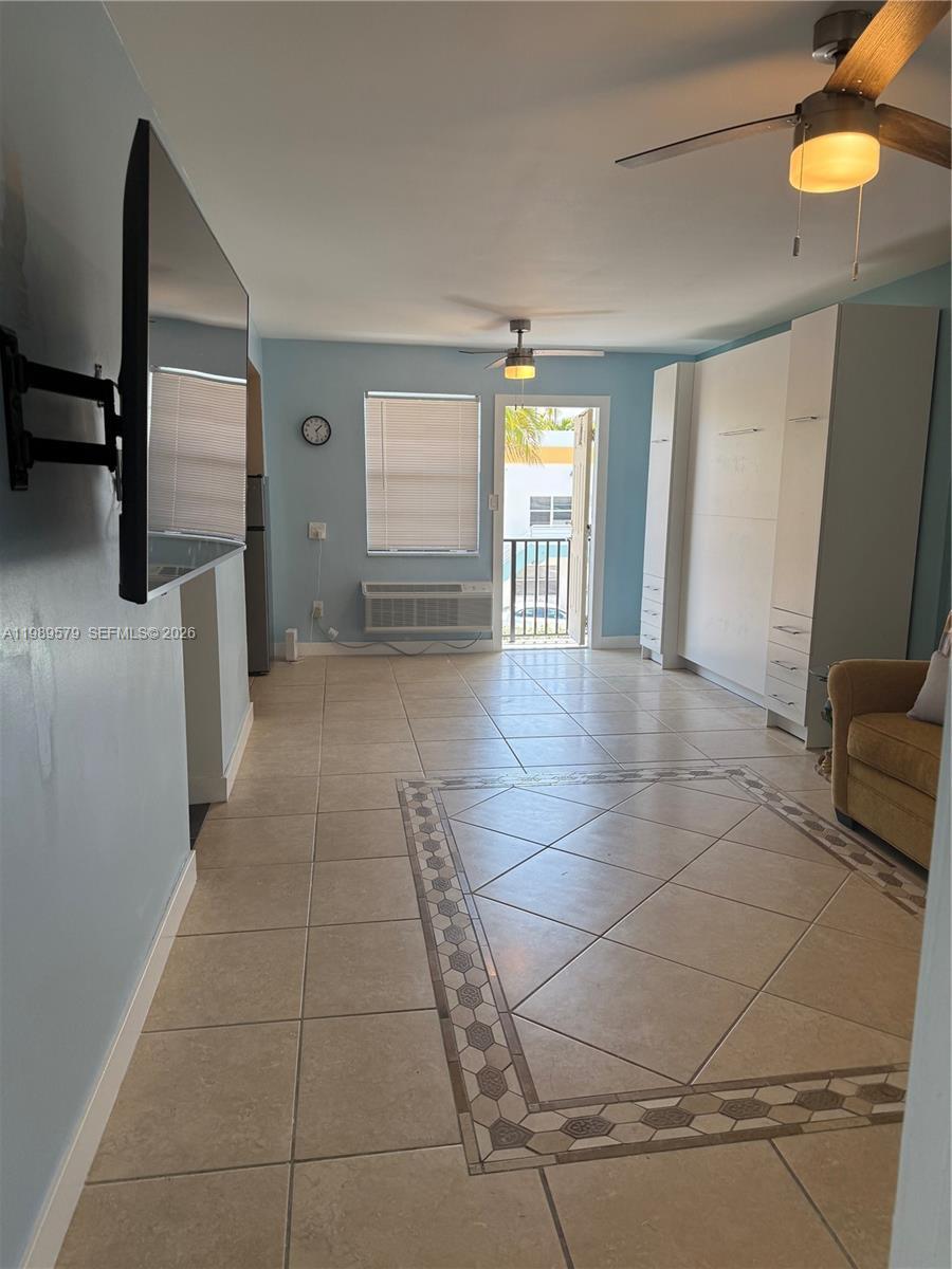 321 Wilson St # A204, Hollywood FL 33019 photo 5