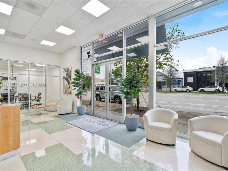 2404 Hollywood Blvd, Hollywood FL 33020 photo 4