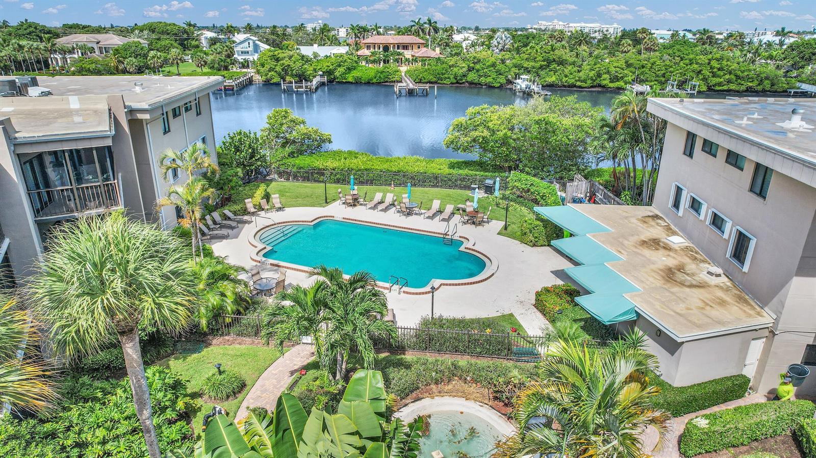 3605 S Ocean Boulevard # C, South Palm Beach FL 33480 photo 2