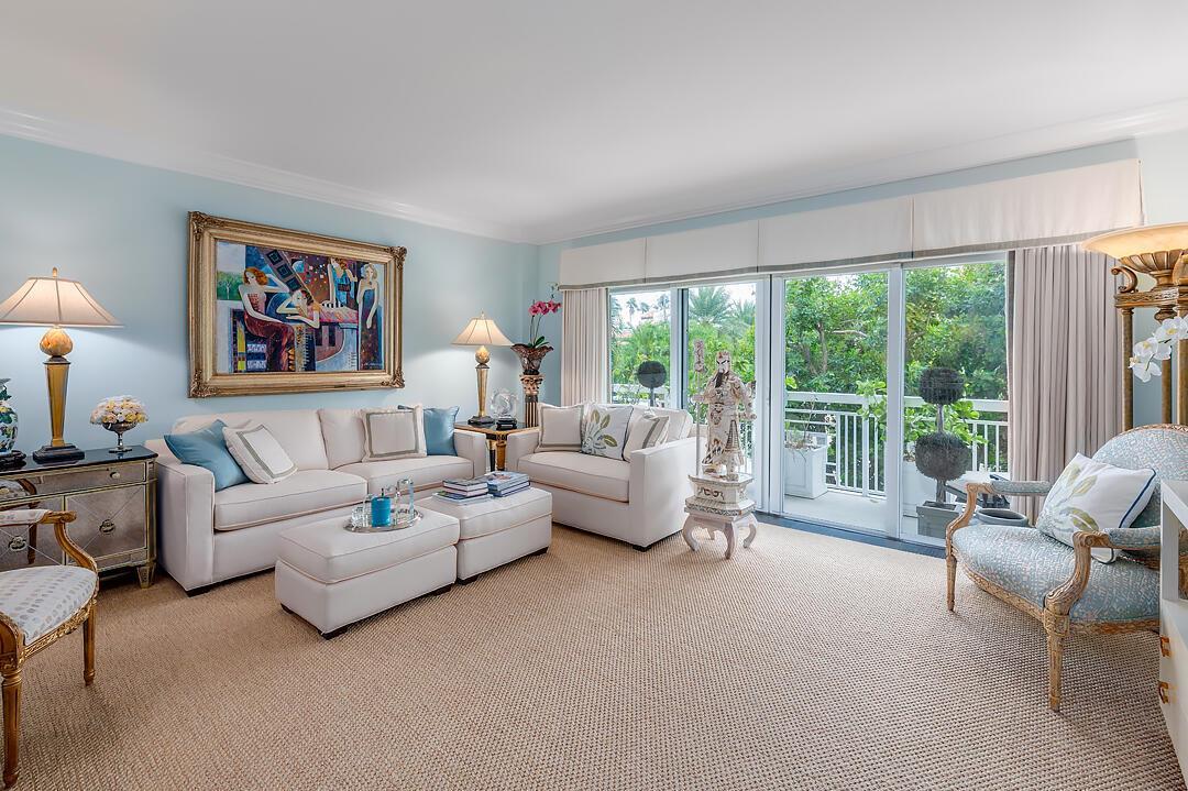 250 Bradley Place # 202, Palm Beach FL 33480 photo 2