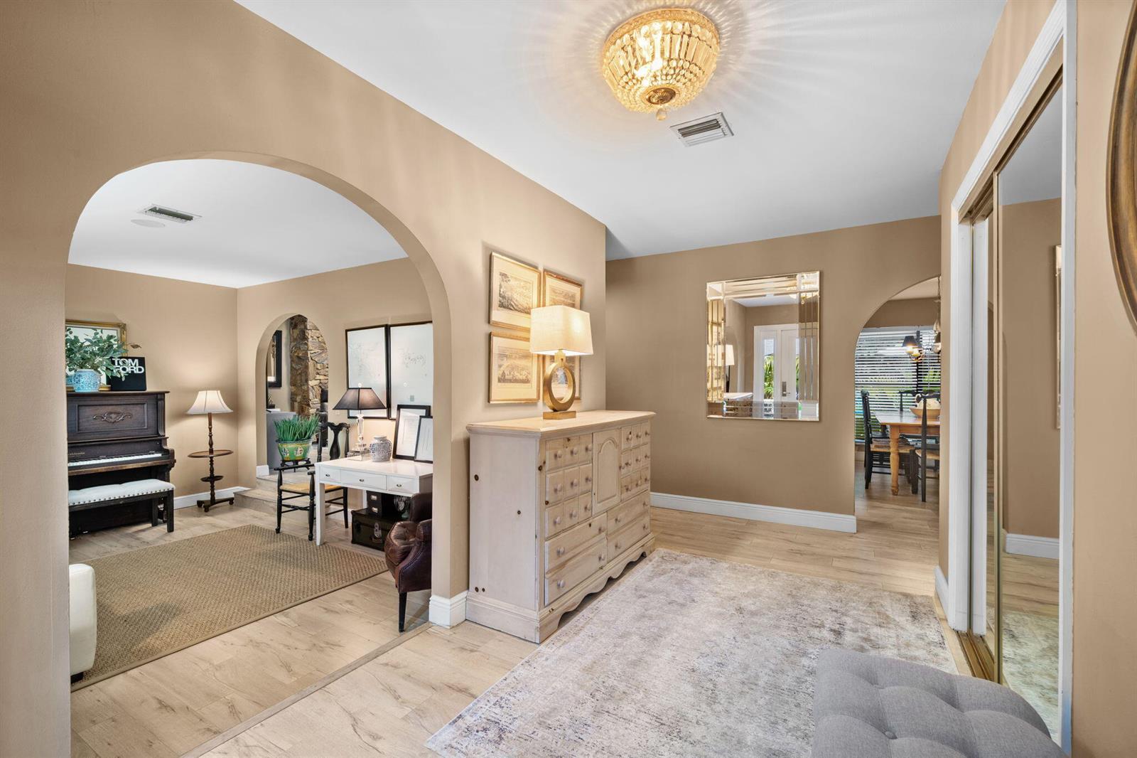 8730 Lake Dasha Terrace, Plantation FL 33324 photo 4