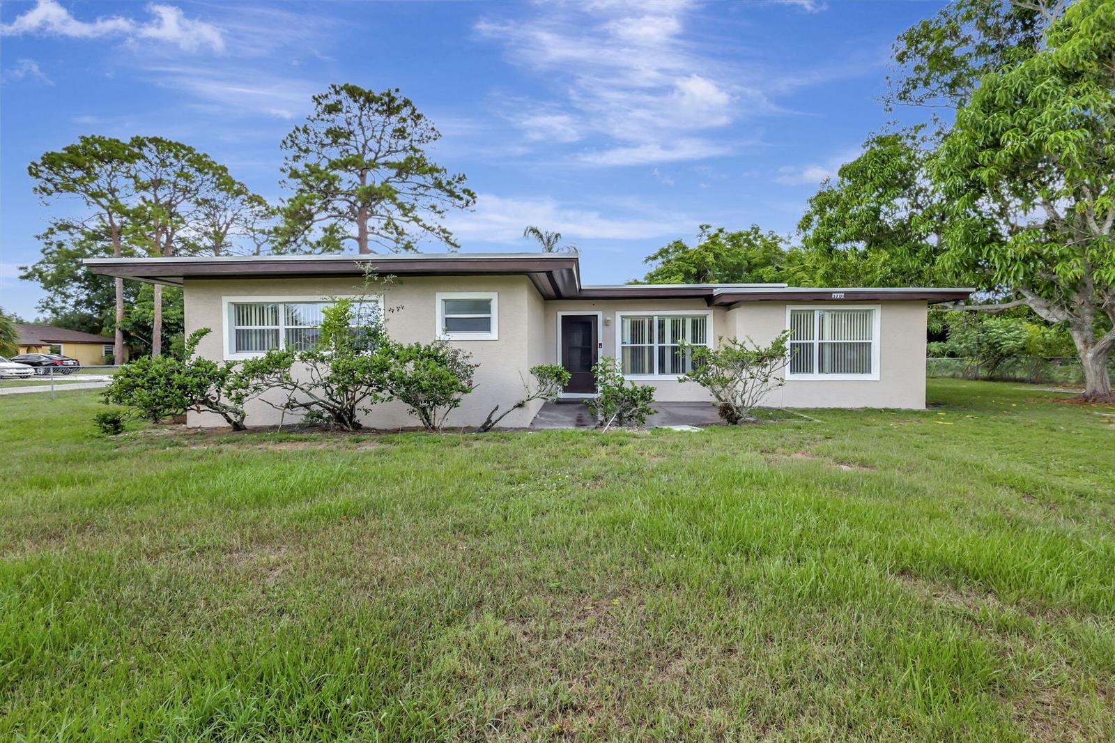 3701 Avenue S, Fort Pierce FL 34947