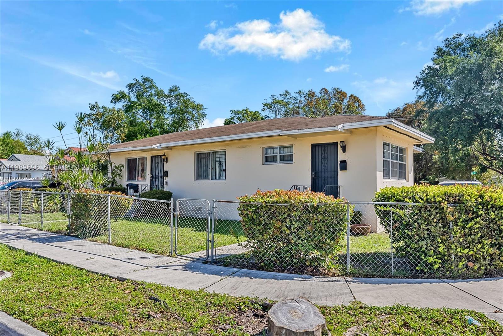 6701 NW 5th Ave, Miami FL 33150 photo 4