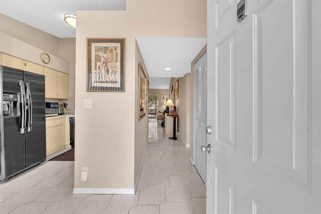 7235 S Devon Drive # 209, Tamarac FL 33321 photo 4