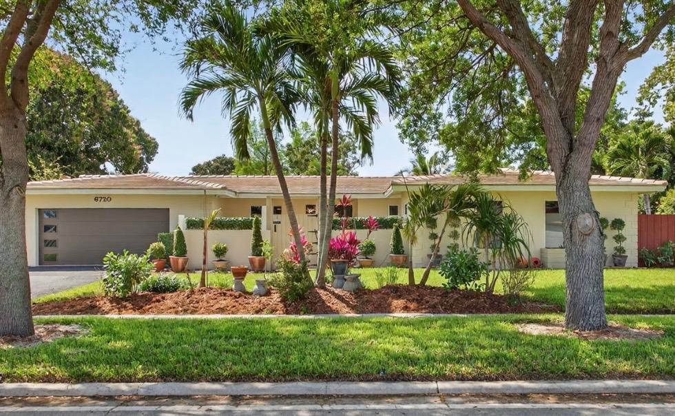 6720 SW 7th Street, Margate FL 33068