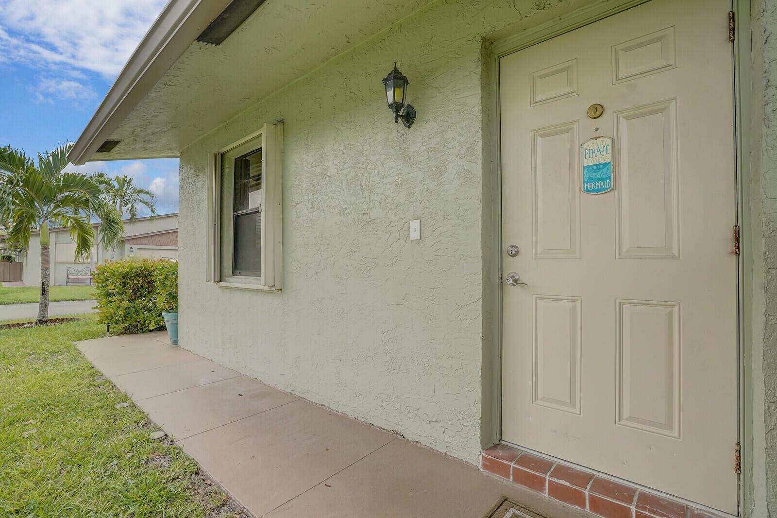 1737 Palmland Drive, Boynton Beach FL 33436 photo 4