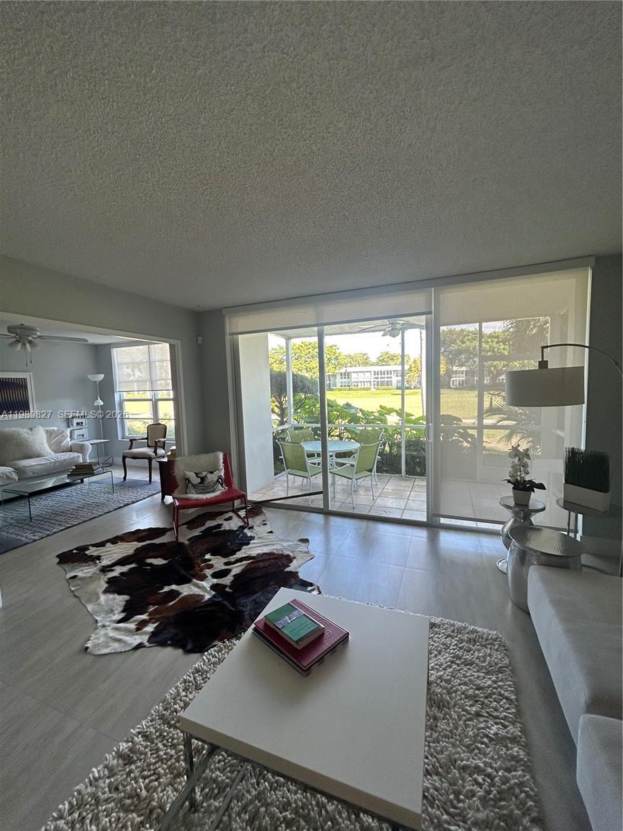 4017 N Cypress Dr # 102, Pompano Beach FL 33069 photo 5