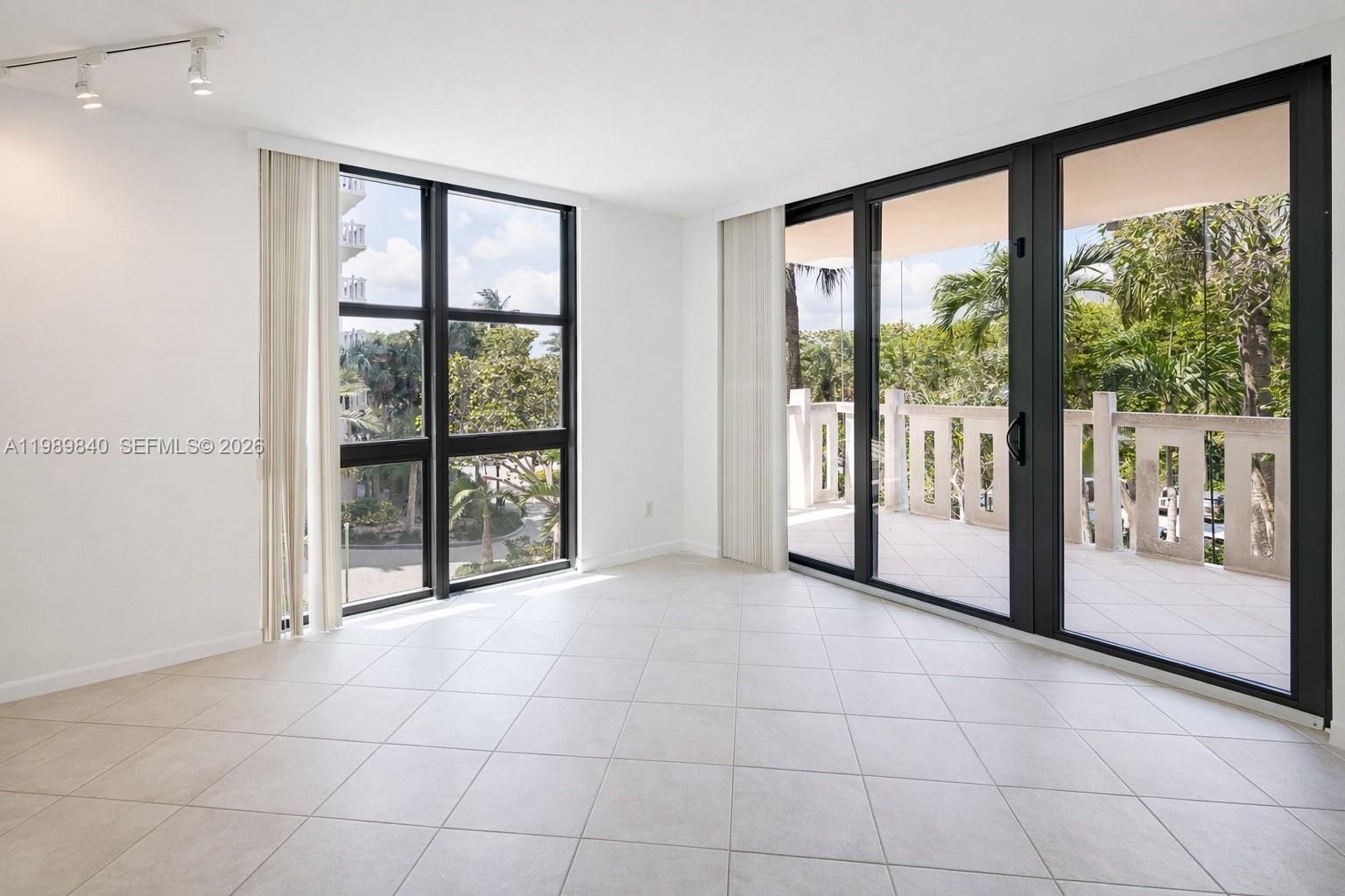 1121 Crandon Blvd # F206, Key Biscayne FL 33149 photo 2