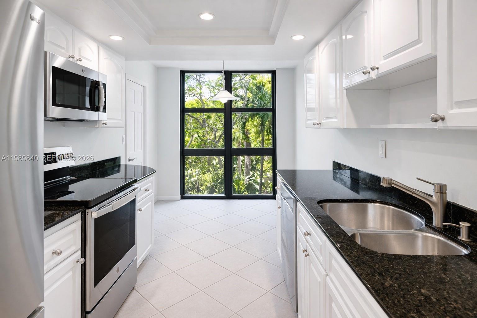 1121 Crandon Blvd # F206, Key Biscayne FL 33149 photo 4
