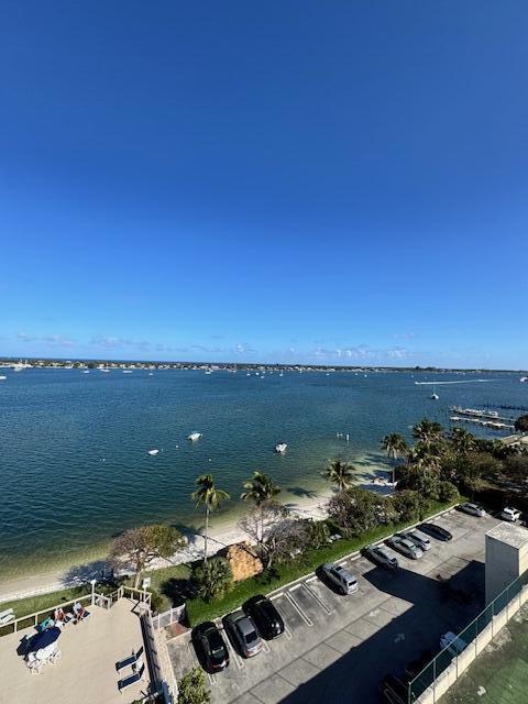 5600 N Flagler Drive # 1009, West Palm Beach FL 33407 photo 4