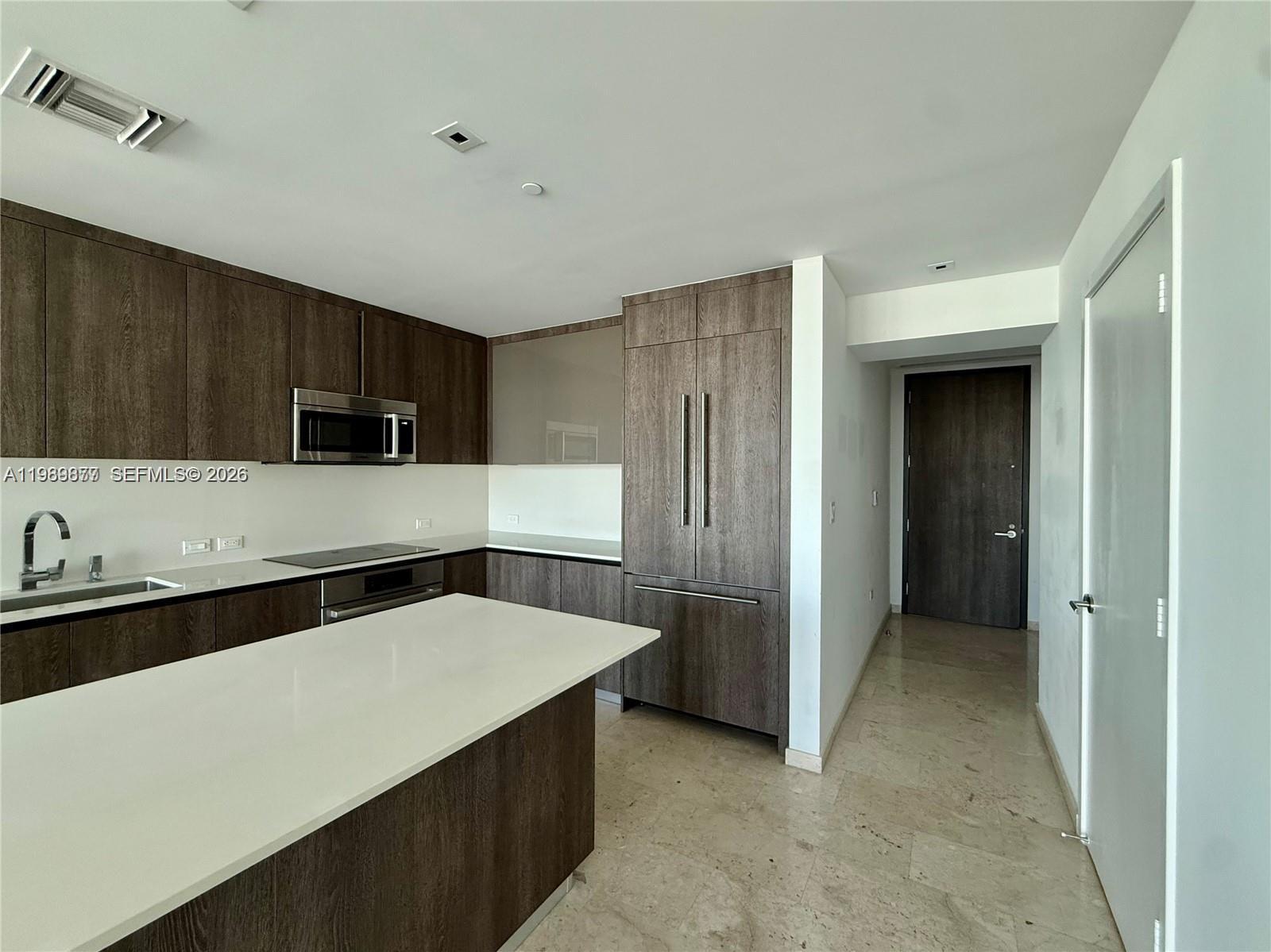 88 SW 7th St # 1808, Miami FL 33130 photo 5
