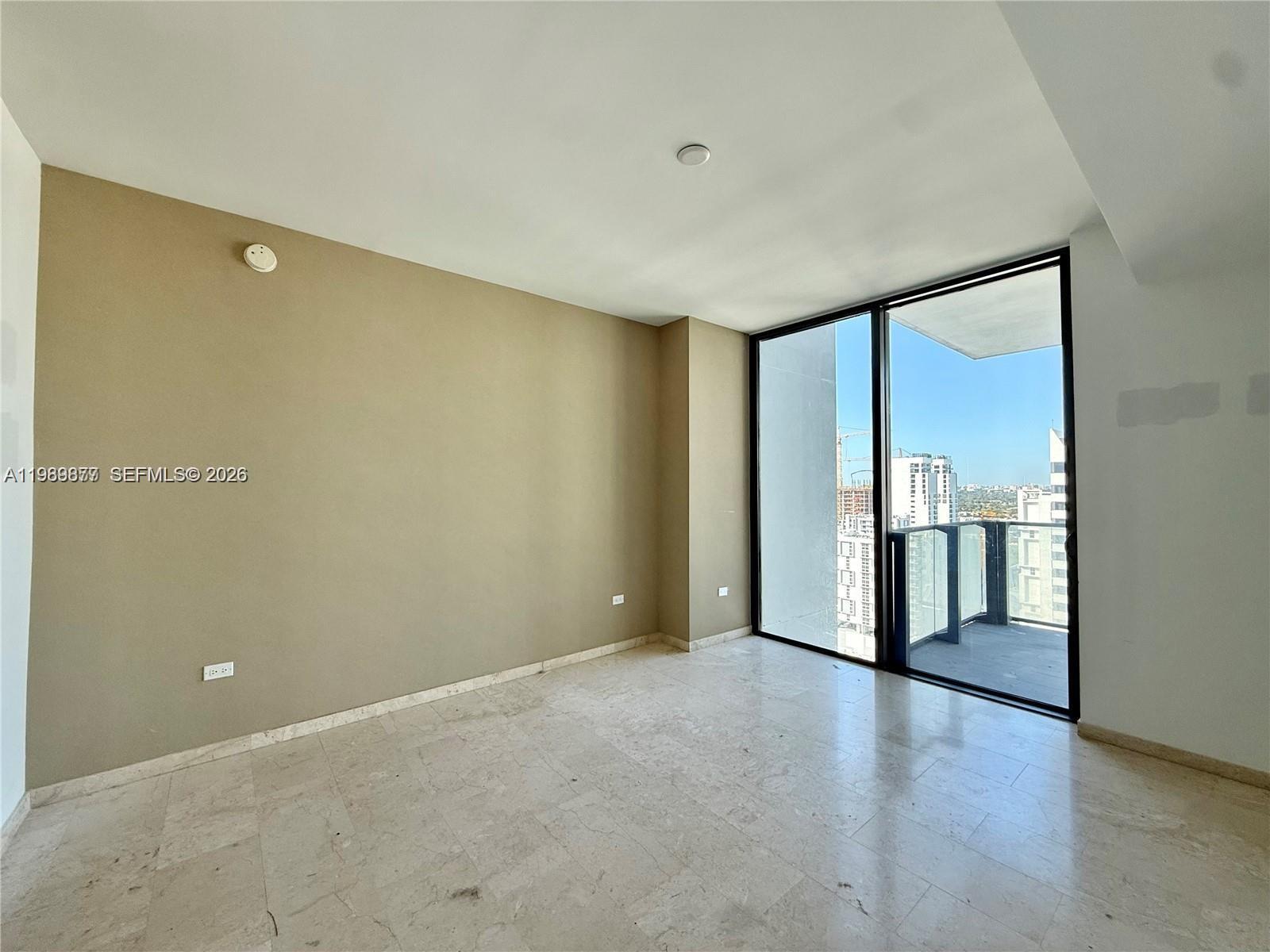 88 SW 7th St # 1808, Miami FL 33130 photo 4