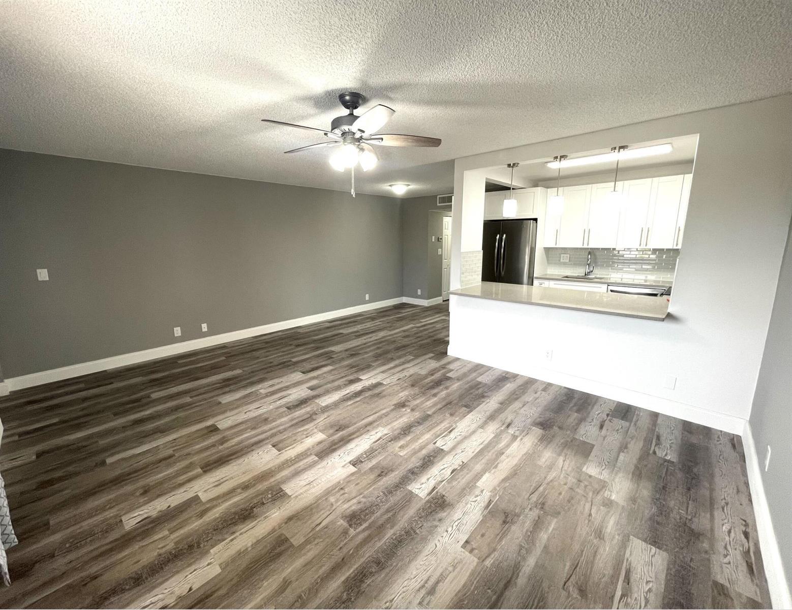 700 Village Green Court # 319, Palm Springs FL 33461 photo 3