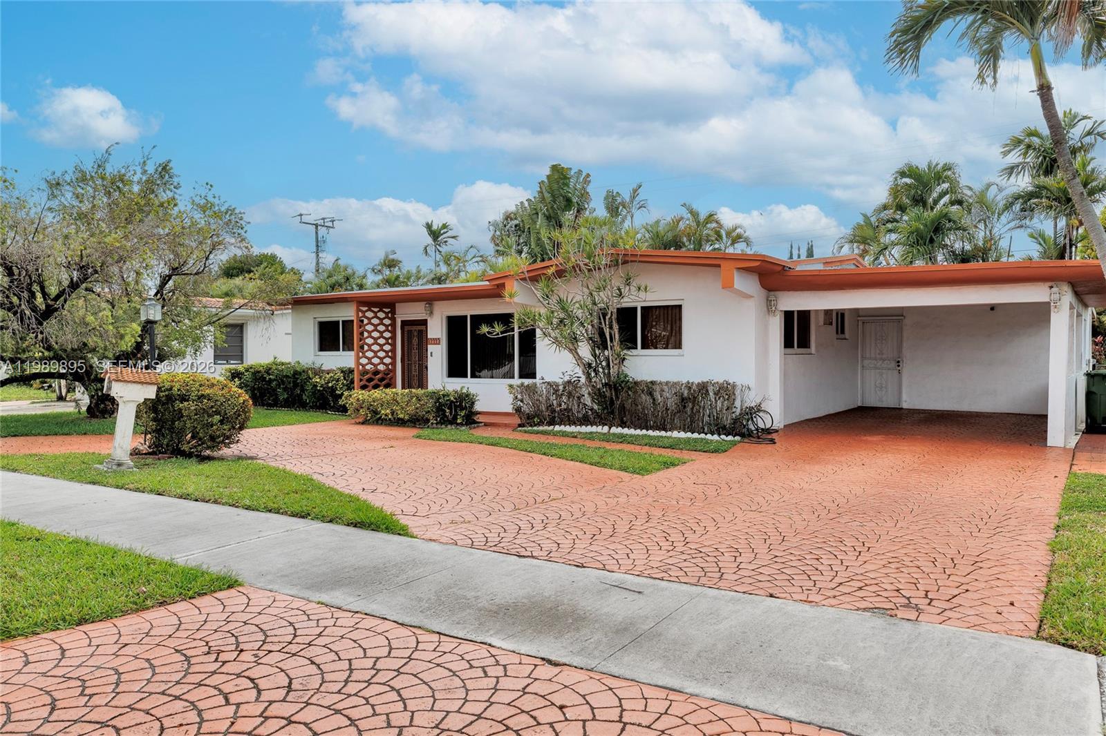 5660 W 13th Ct, Hialeah FL 33012