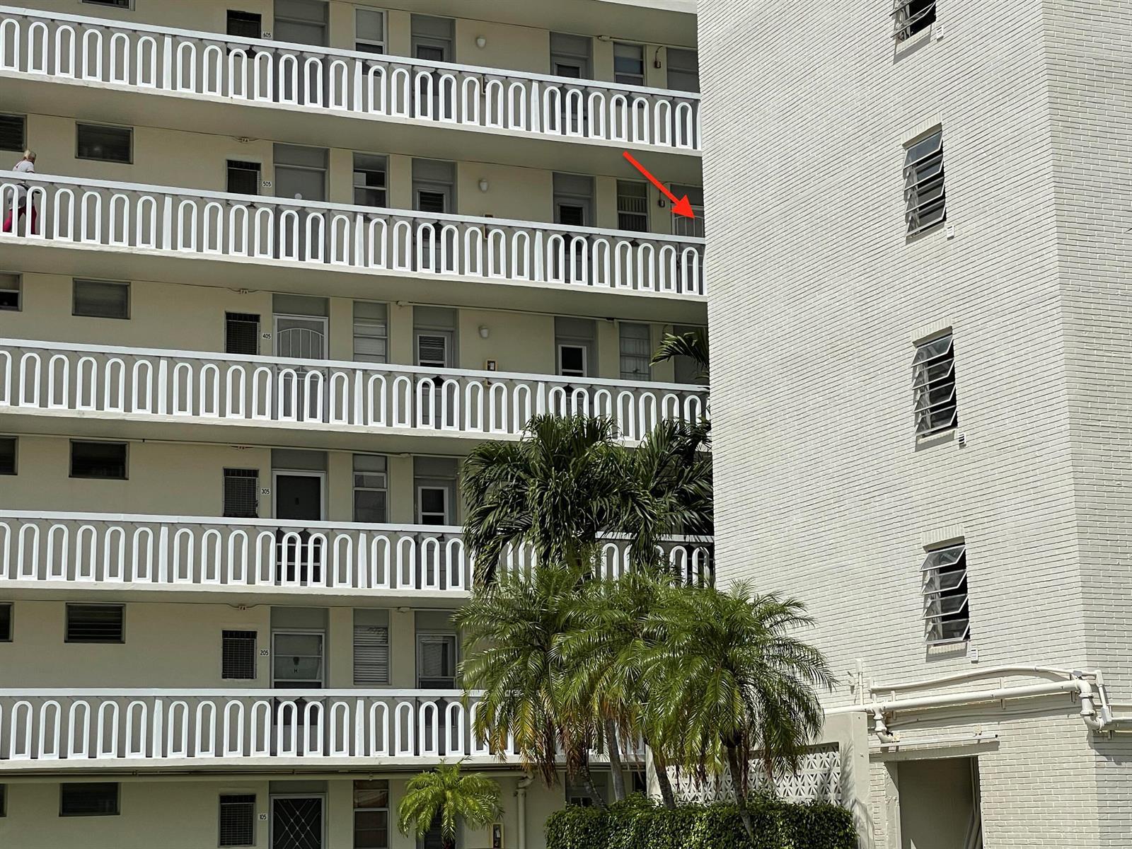 2855 Leonard Drive # H506, Aventura FL 33160