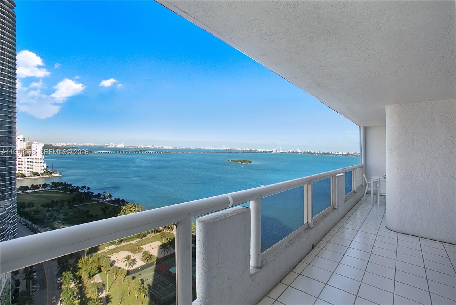 1717 N Bayshore Dr # 3050, Miami FL 33132