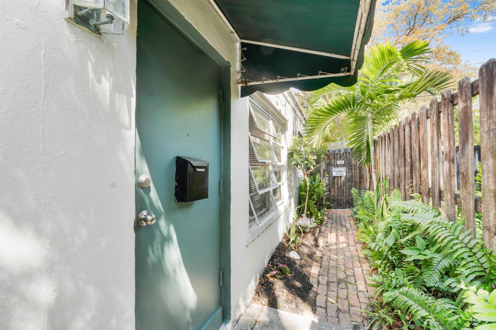 1217 SE 1st Street, Fort Lauderdale FL 33301 photo 3
