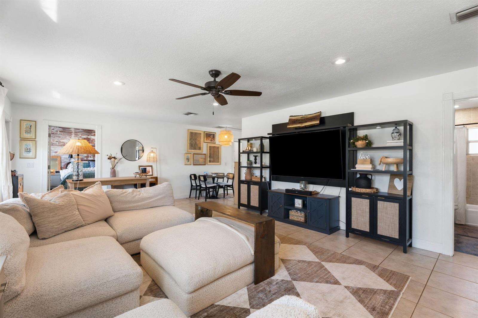 1207 Sioux Street, Jupiter FL 33458 photo 3