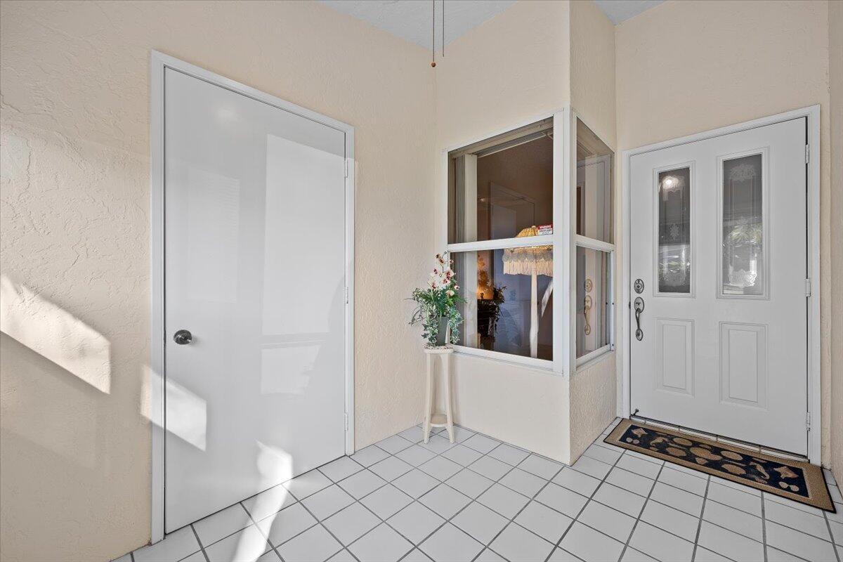 10831 SE Sea Pines Circle, Hobe Sound FL 33455 photo 4