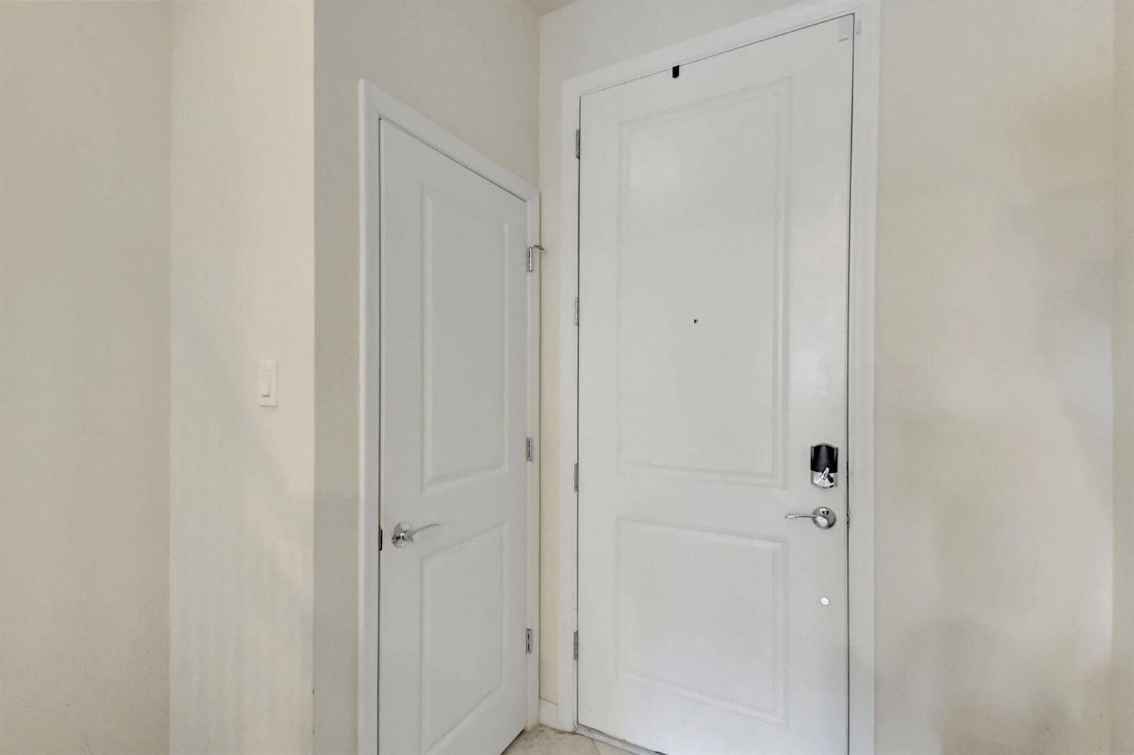 1105 Banyan Drive, Hollywood FL 33021 photo 3