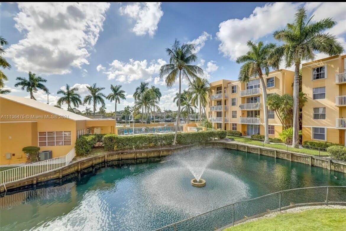 1350 SE 3rd Avenue # 211, Dania Beach FL 33004 photo 2