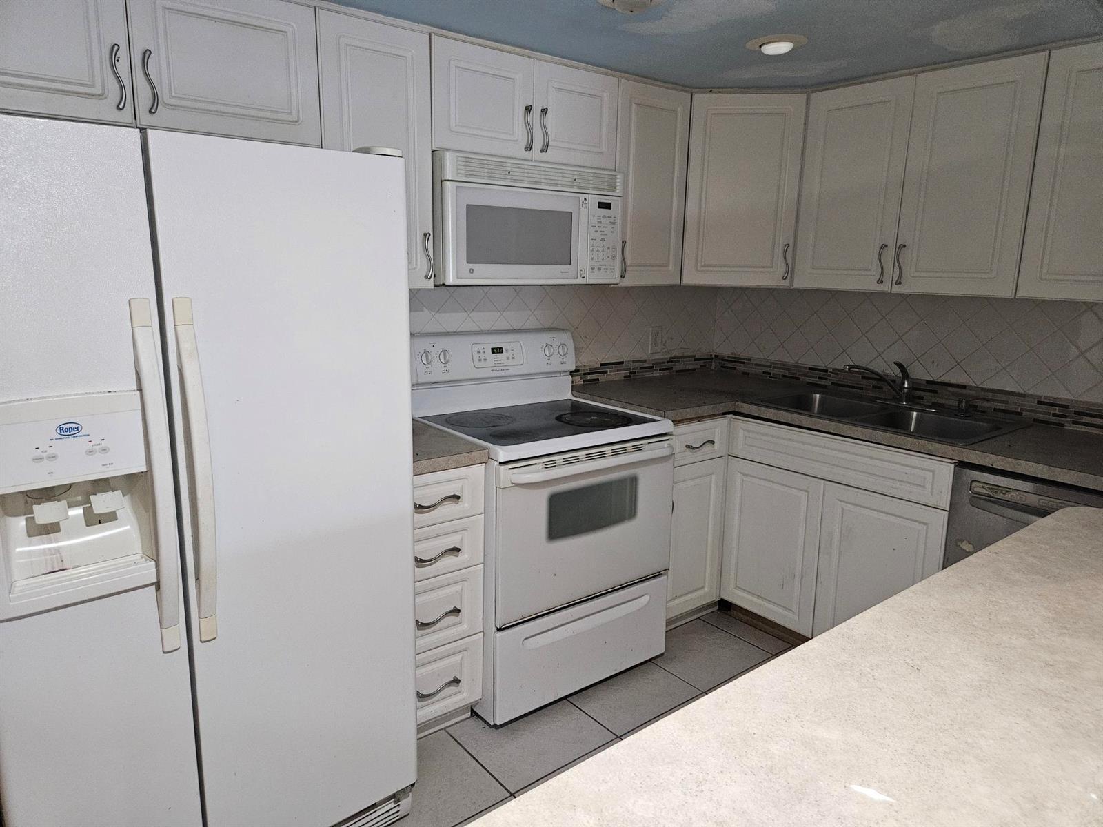 5570 NW 44th Street NW # 107a, Lauderhill FL 33319 photo 3