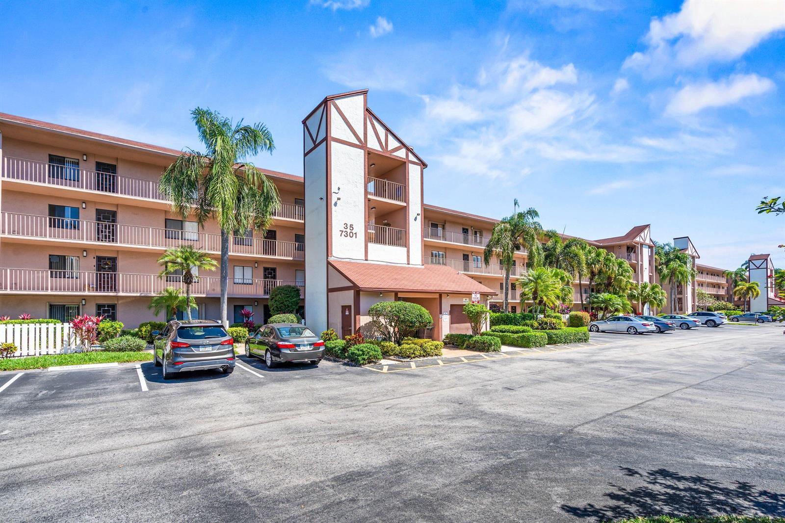 7301 Amberly Lane # 304, Delray Beach FL 33446 photo 2