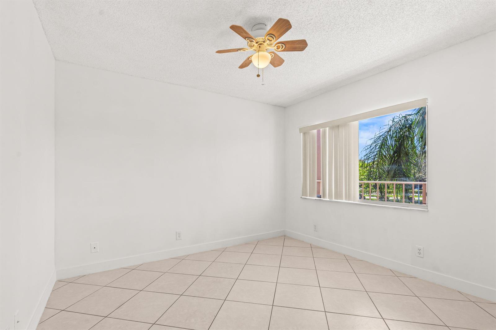 7301 Amberly Lane # 304, Delray Beach FL 33446 photo 4