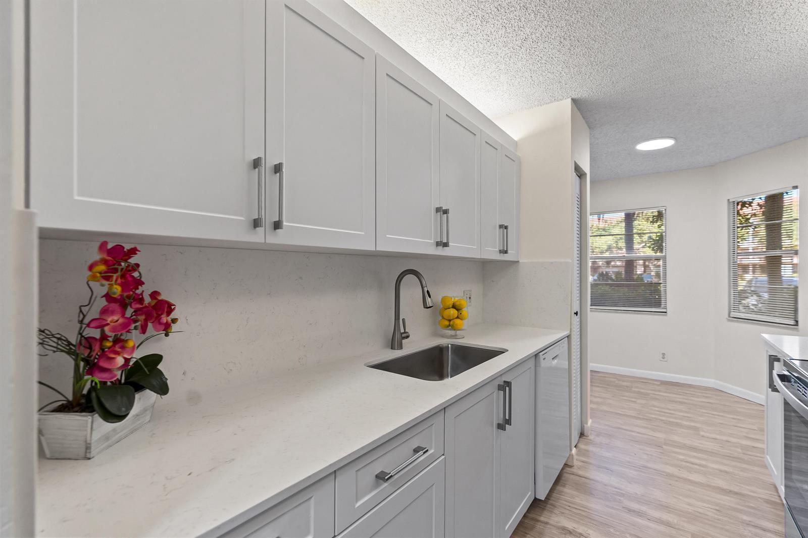 1251 SW 125th Avenue # 105t, Pembroke Pines FL 33027 photo 4