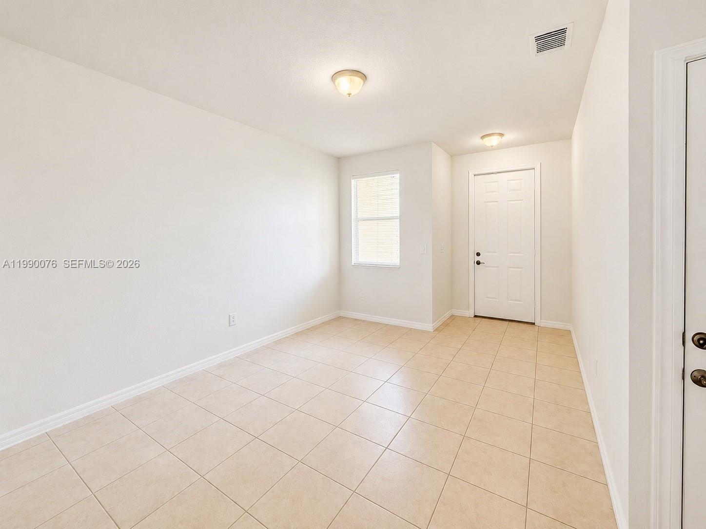 16649 SW 80th Ter, Miami FL 33193 photo 2