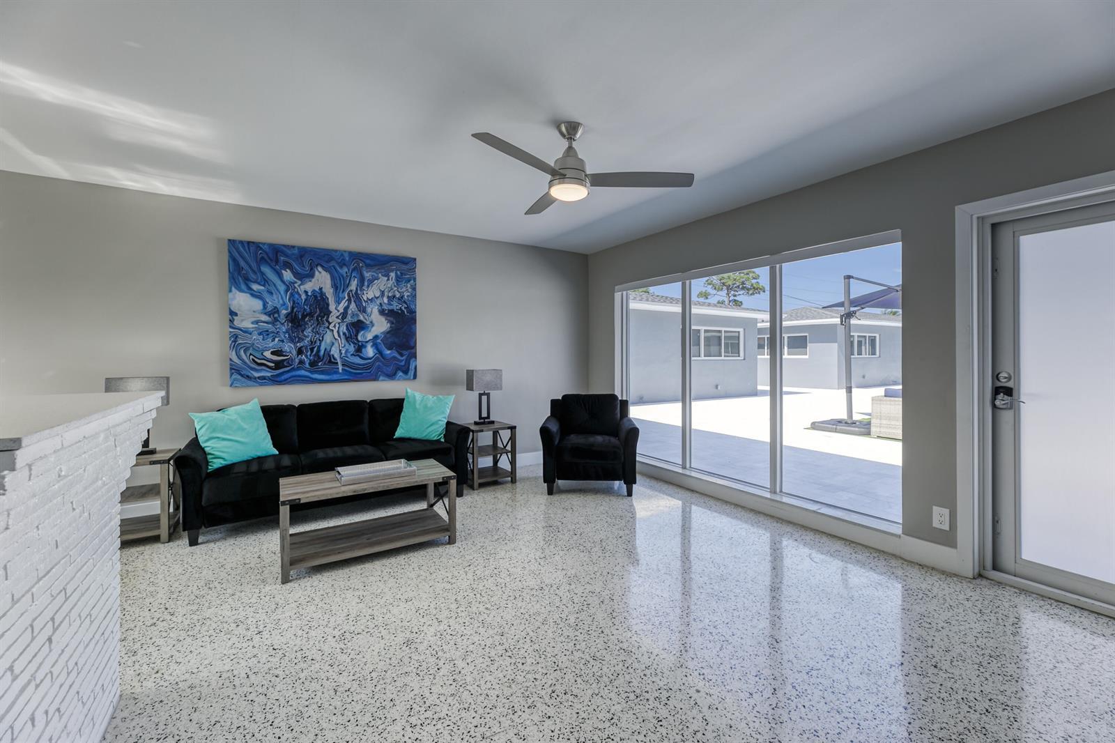 2017 NE 26th Street, Wilton Manors FL 33305 photo 5